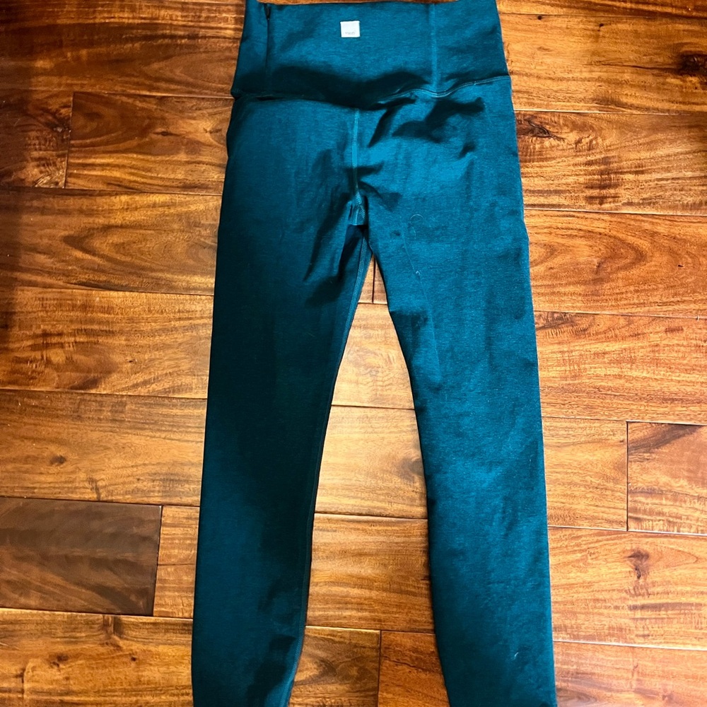 Vuori Athletic Leggings